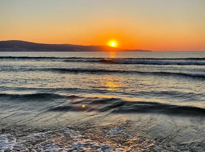 Appartamento комплекс бриз / Breeze Complex